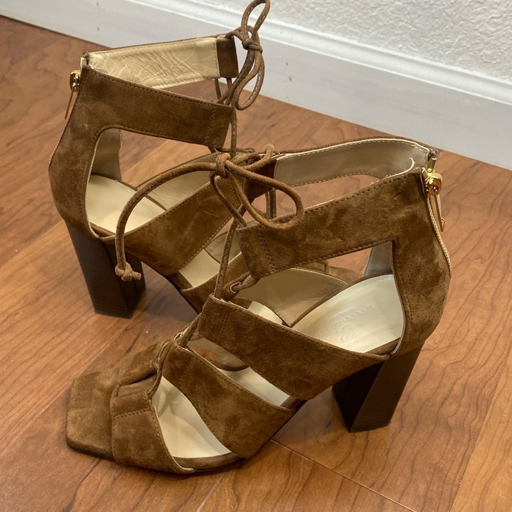 Banana Republic Women's Almeria Brown Suede Lace Up Made In Italy Sandal Sz 7 - Picture 1 of 6